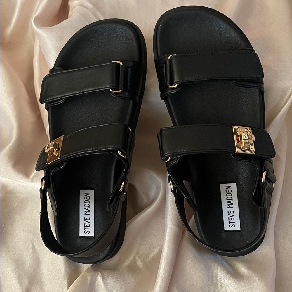 Steve Madden Black Sandals with Gold Accents - Picture 6 of 16